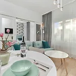 Modern Apartments Wrocław Kościuszki by Renters