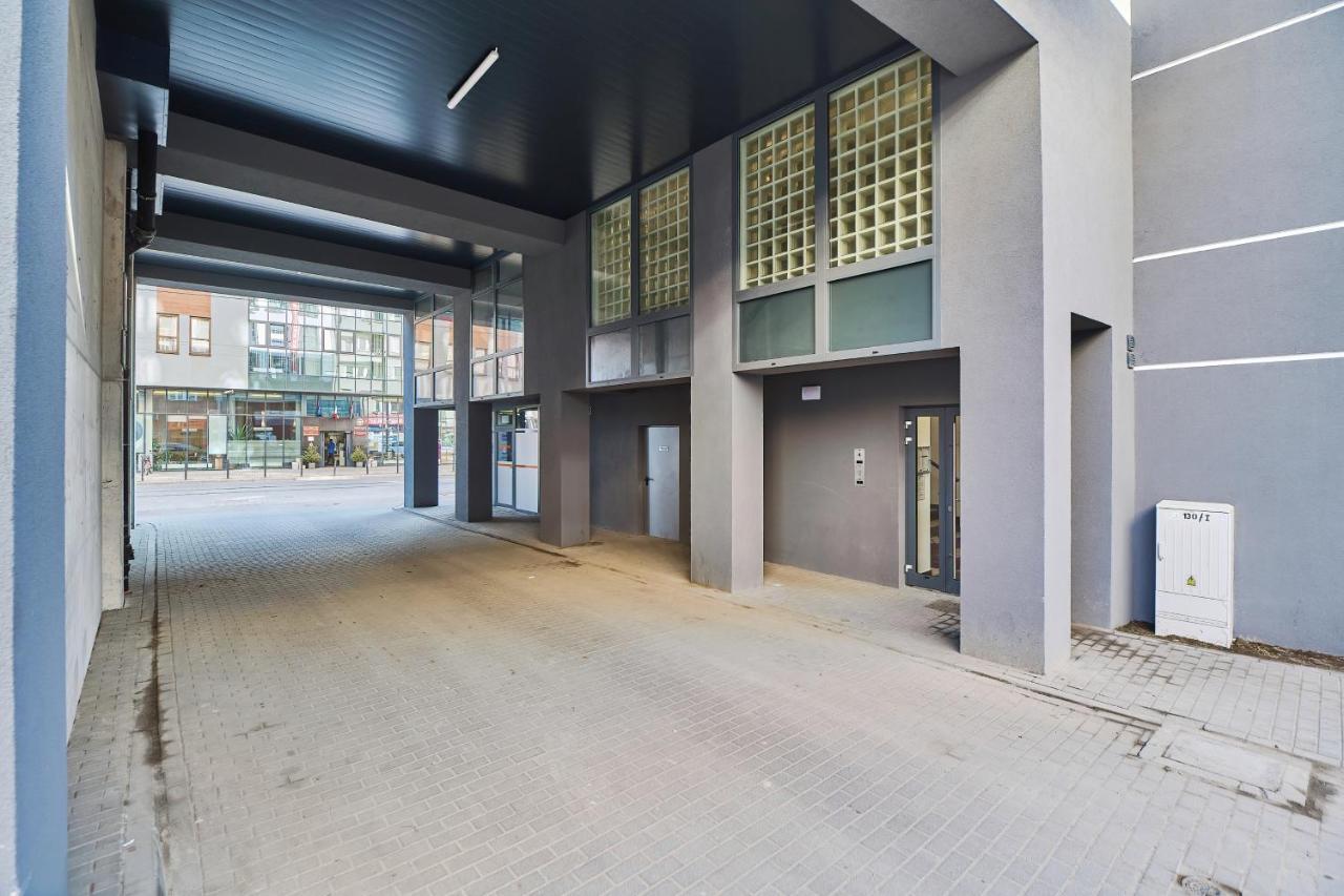 Modern Kosciuszki With Free Garage By Renters Apartment Wroclaw